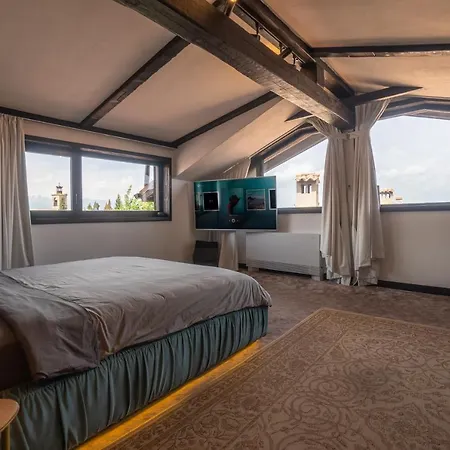 Bashtin Dom - Skabrin House Guest house *
