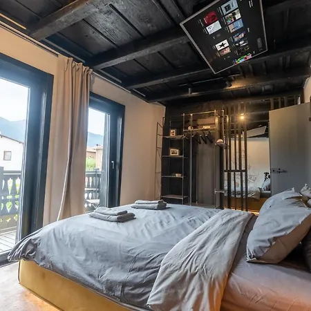 Bashtin Dom - Skabrin House Guest house *