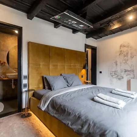 Bashtin Dom - Skabrin House Guest house *