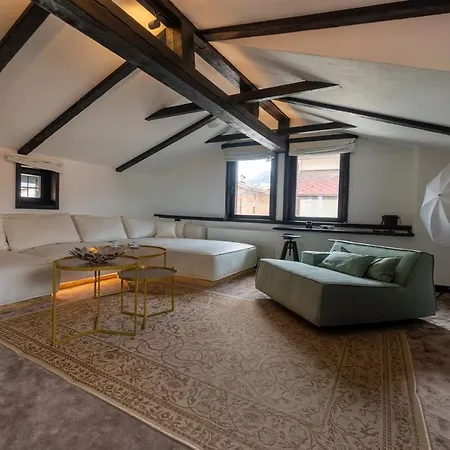 Gasthuis Bashtin Dom - Skabrin House 4*