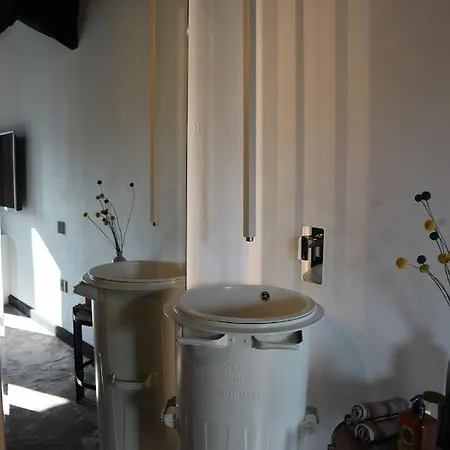 Bashtin Dom - Skabrin House 4*